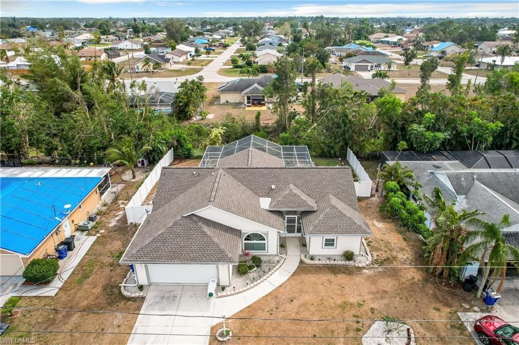 8360 Buena Vista RD FORT MYERS, FL 33967