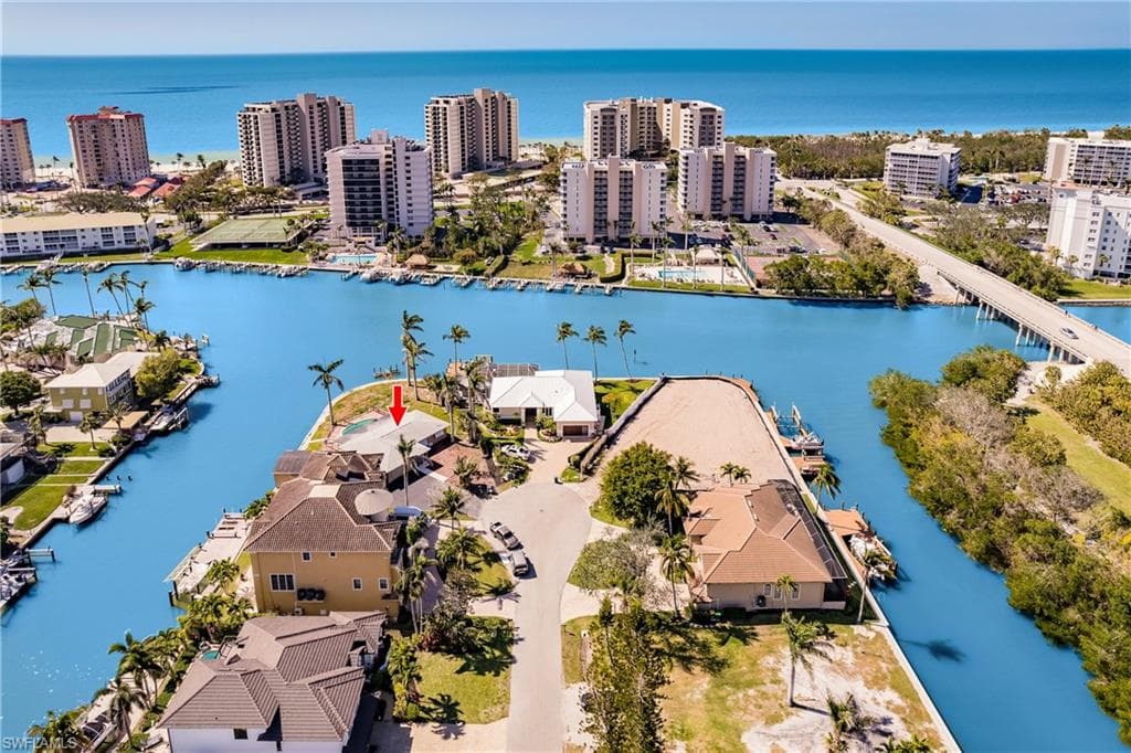 140 Flamingo AVE NAPLES, FL 34108