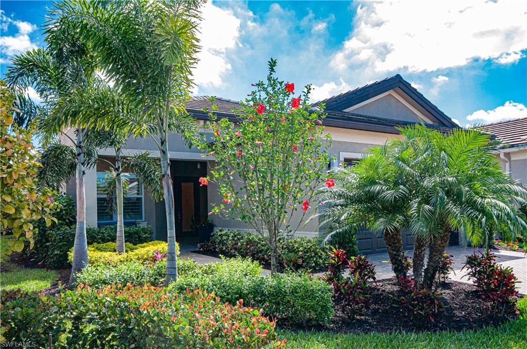 28451 Montecristo LOOP BONITA SPRINGS, FL 34135