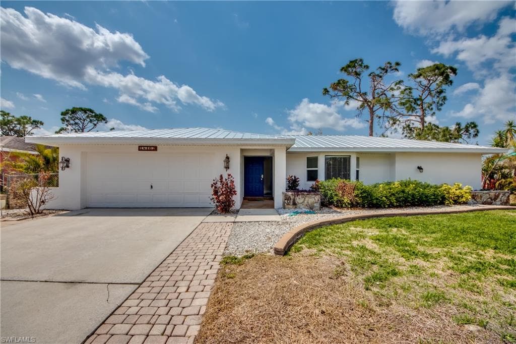 18462 Tulip RD FORT MYERS, FL 33967