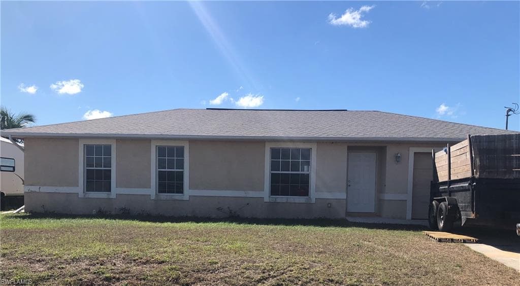 4025 24th ST SW LEHIGH ACRES, FL 33976