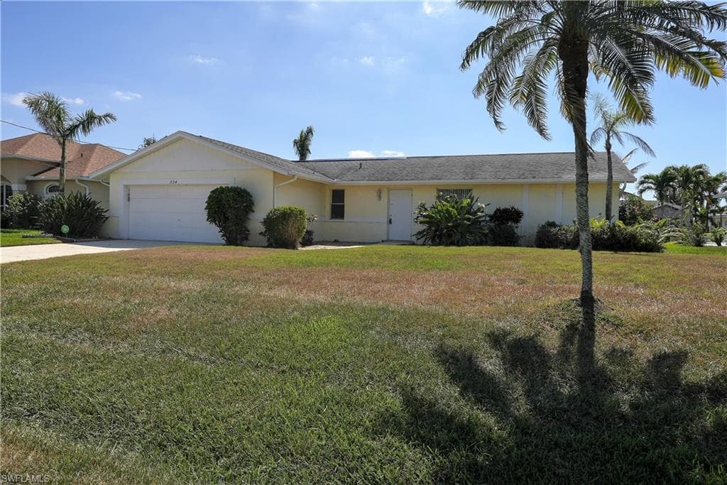 234 Kamal PKWY CAPE CORAL, FL 33904