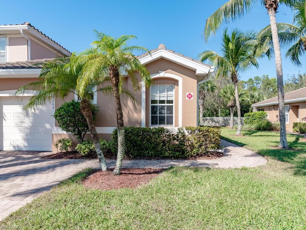 14150 Winchester CT 1704 NAPLES, FL 34114