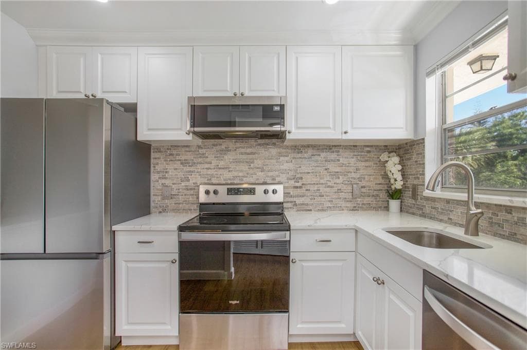 501 Forest Lakes BLVD 1-303 NAPLES, FL 34105