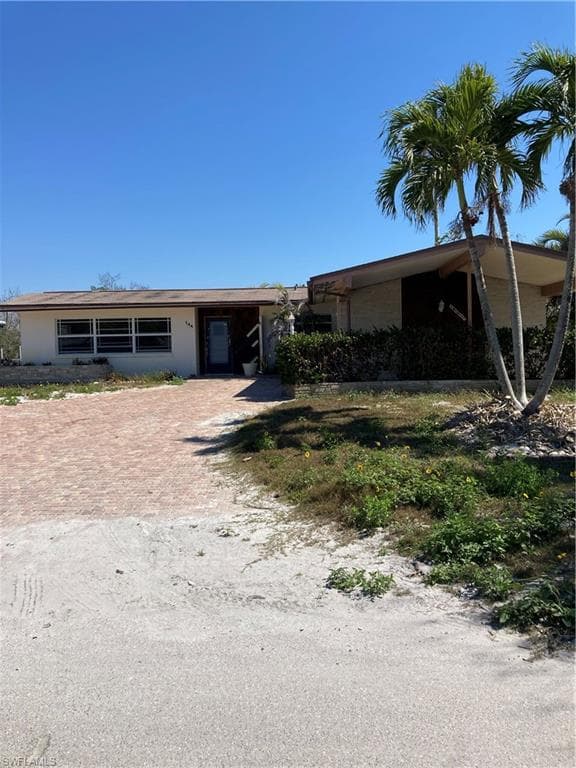 144 Tropical Shore WAY FORT MYERS BEACH, FL 33931