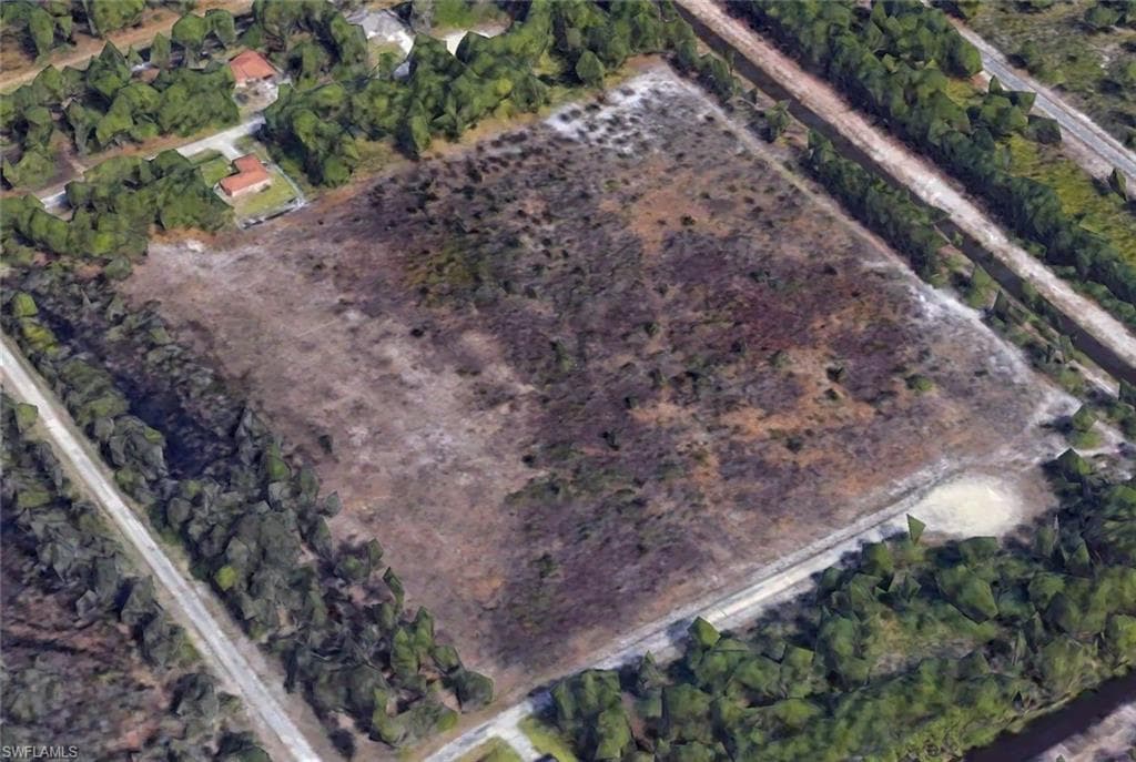 1065 Candlelight DR LEHIGH ACRES, FL 33974