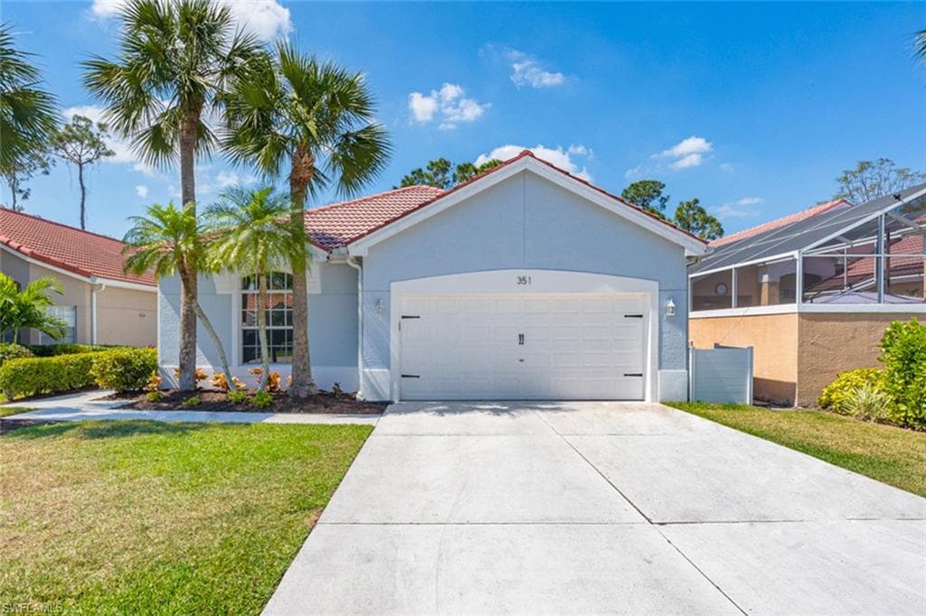 351 Pindo Palm DR NAPLES, FL 34104