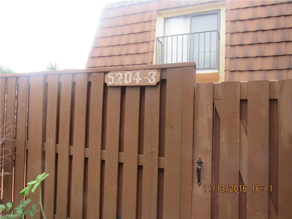 5204 Cedarbend DR 3 FORT MYERS, FL 33919