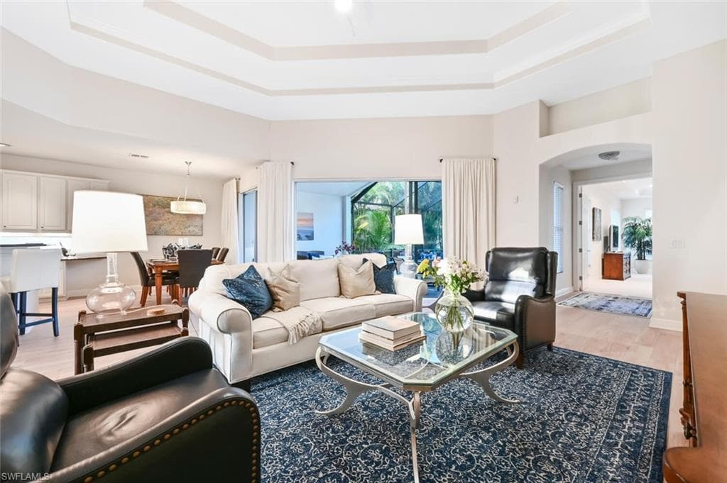4764 Cerromar DR NAPLES, FL 34112