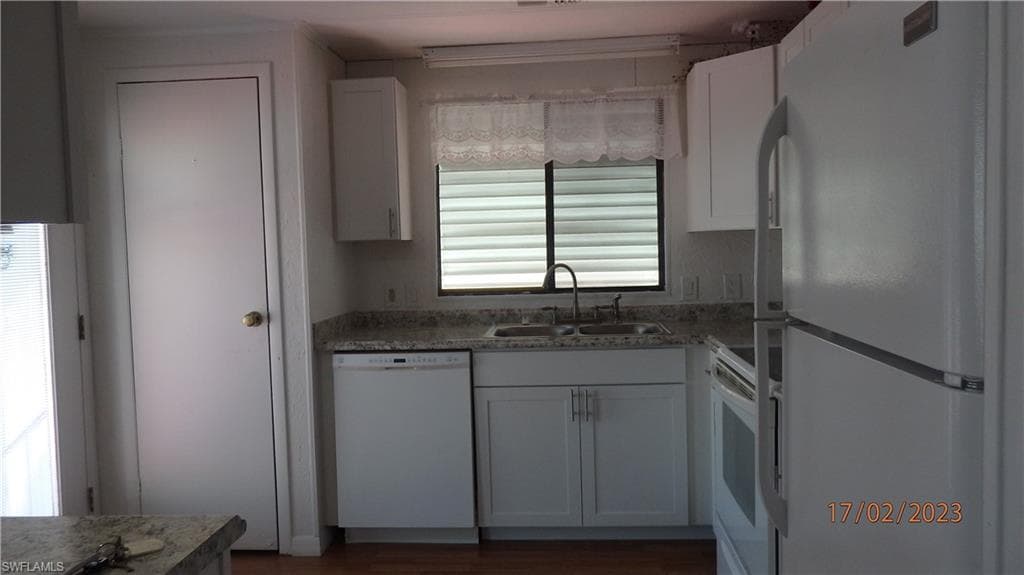 362 Middlecoff CT NORTH FORT MYERS, FL 33903