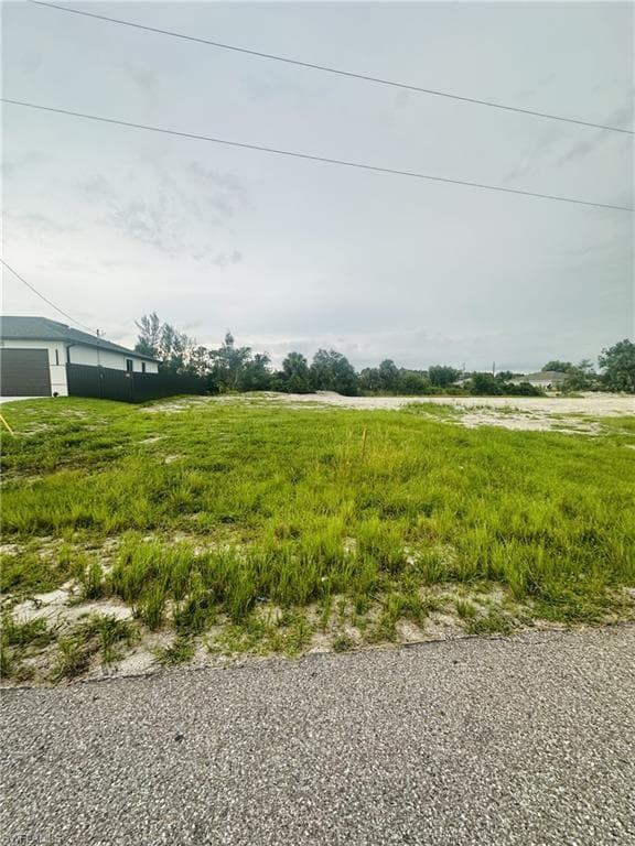 3582 NE 9th PL CAPE CORAL, FL 33909