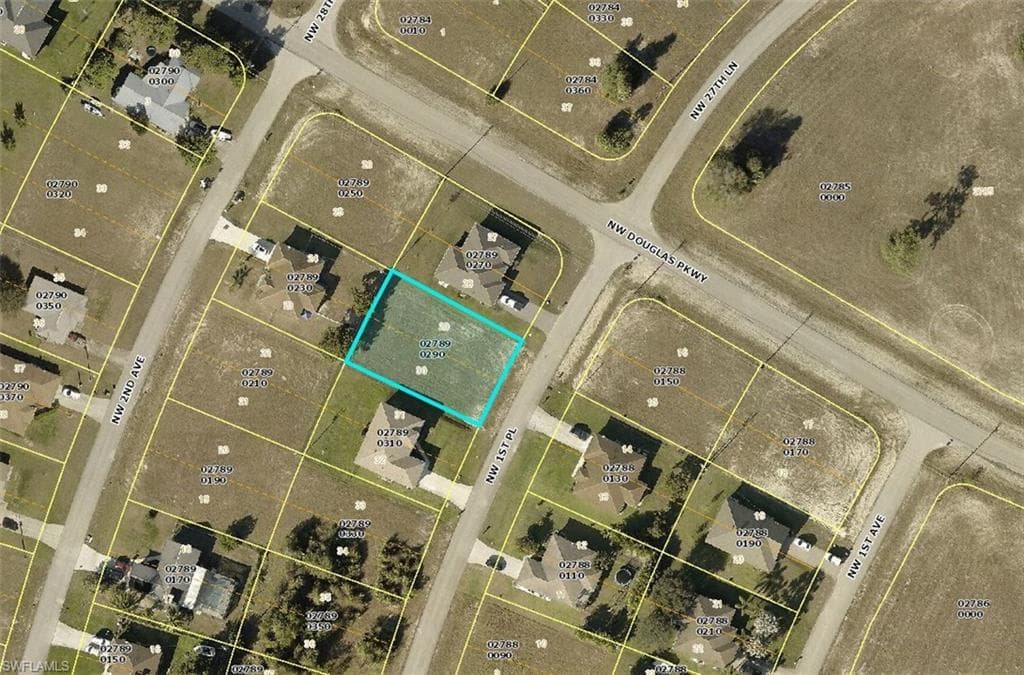 2802 NW 1st PL CAPE CORAL, FL 33993