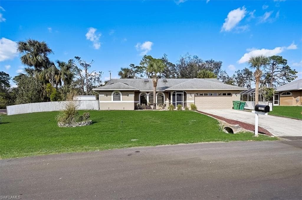 15216 Wymore AVE PORT CHARLOTTE, FL 33953