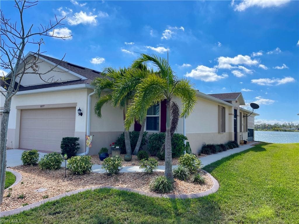 8877 Tuscany Isles DR PUNTA GORDA, FL 33950