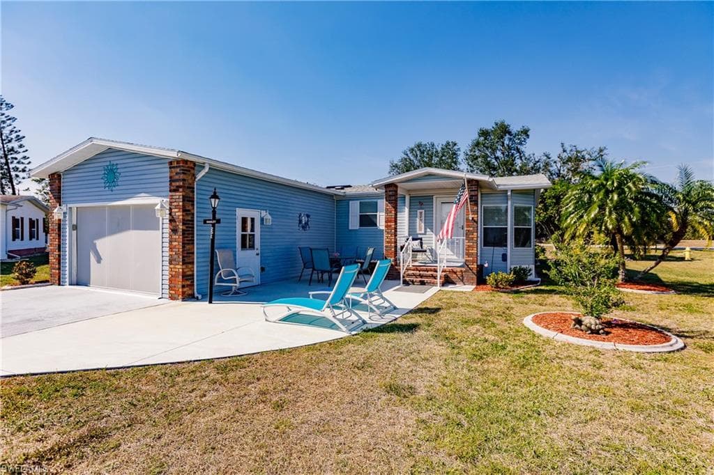 19867 Frenchmans CT NORTH FORT MYERS, FL 33903