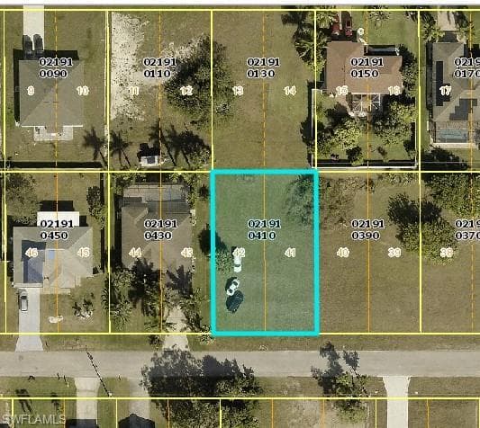 1813 NE 21st ST CAPE CORAL, FL 33909