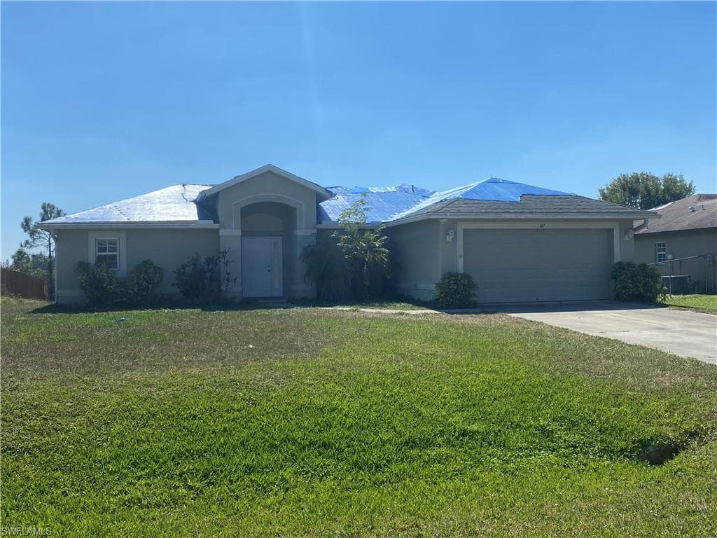 147 Ocean Park DR LEHIGH ACRES, FL 33972