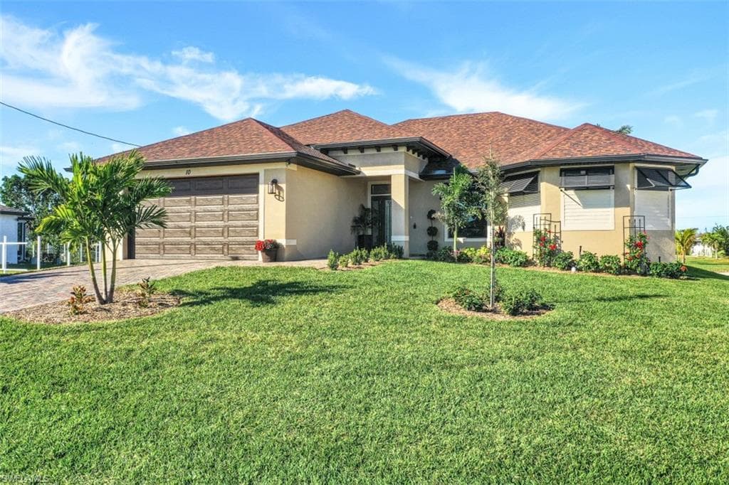 10 SW 37th AVE CAPE CORAL, FL 33991
