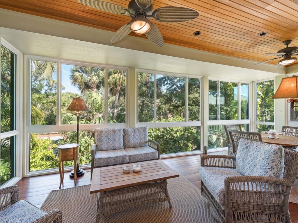 3822 Survey CIR BONITA SPRINGS, FL 34134
