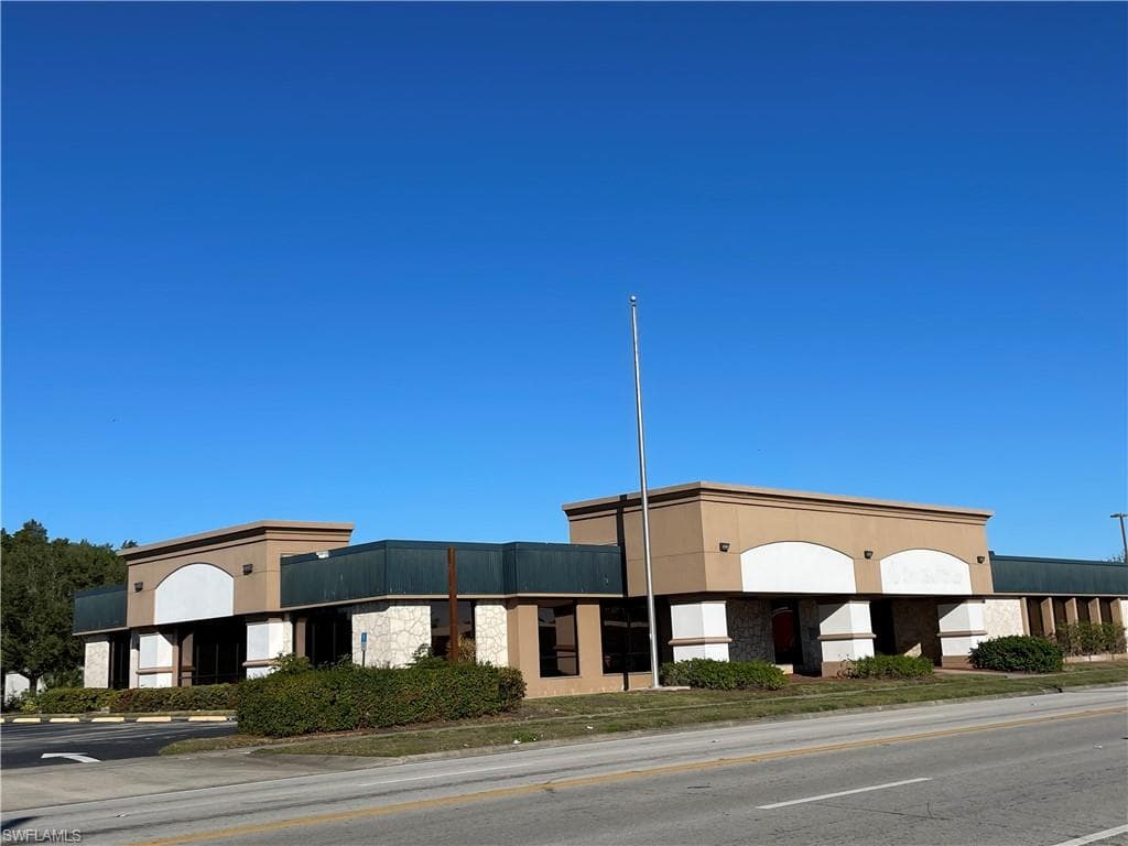 205 S WC Owen AVE CLEWISTON, FL 33440