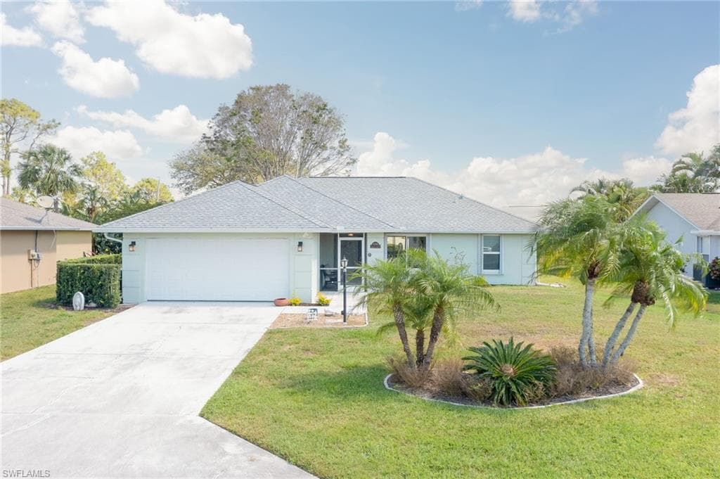 4205 Molokai DR 2 NAPLES, FL 34112