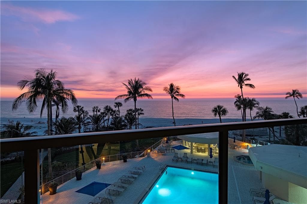 4901 Gulf Shore BLVD N 401 NAPLES, FL 34103