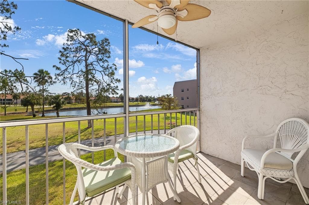 400 Forest Lakes BLVD 211 NAPLES, FL 34105