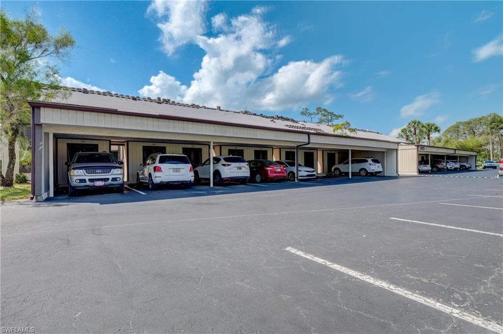 5825 Rattlesnake Hammock NAPLES, FL 34113