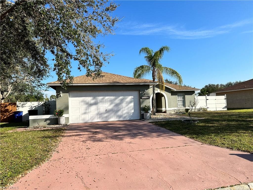 15712 Spring Line LN FORT MYERS, FL 33905