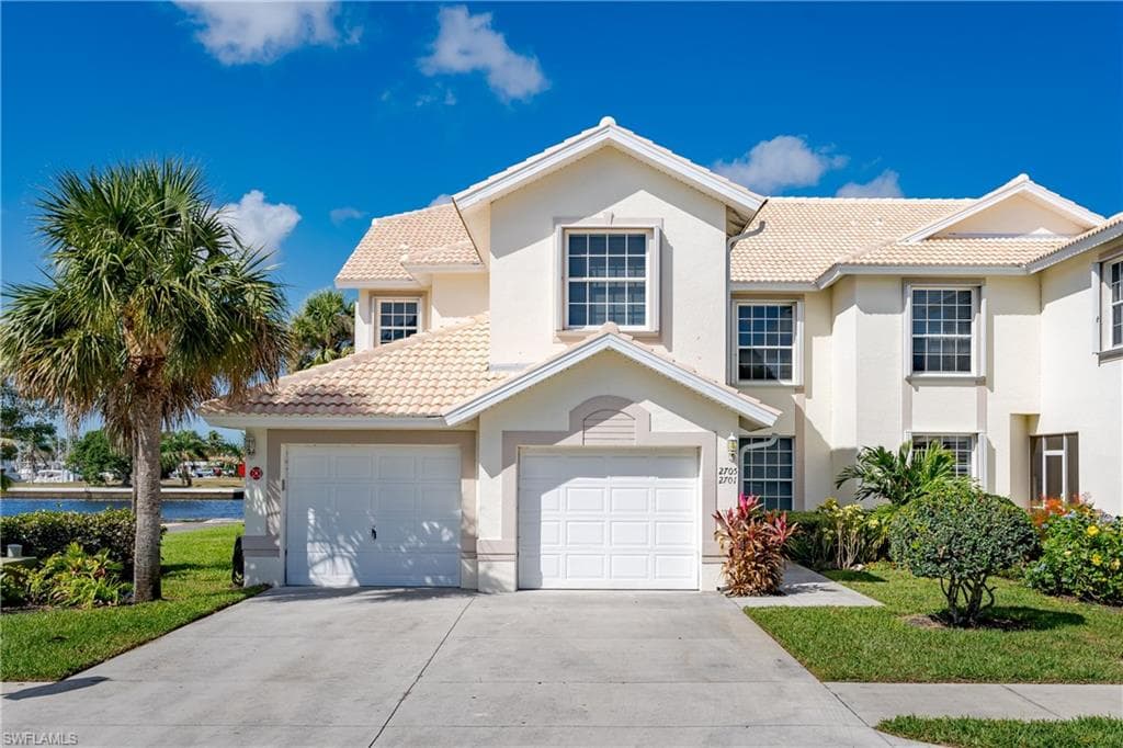 385 Stella Maris DR N 2705 NAPLES, FL 34114