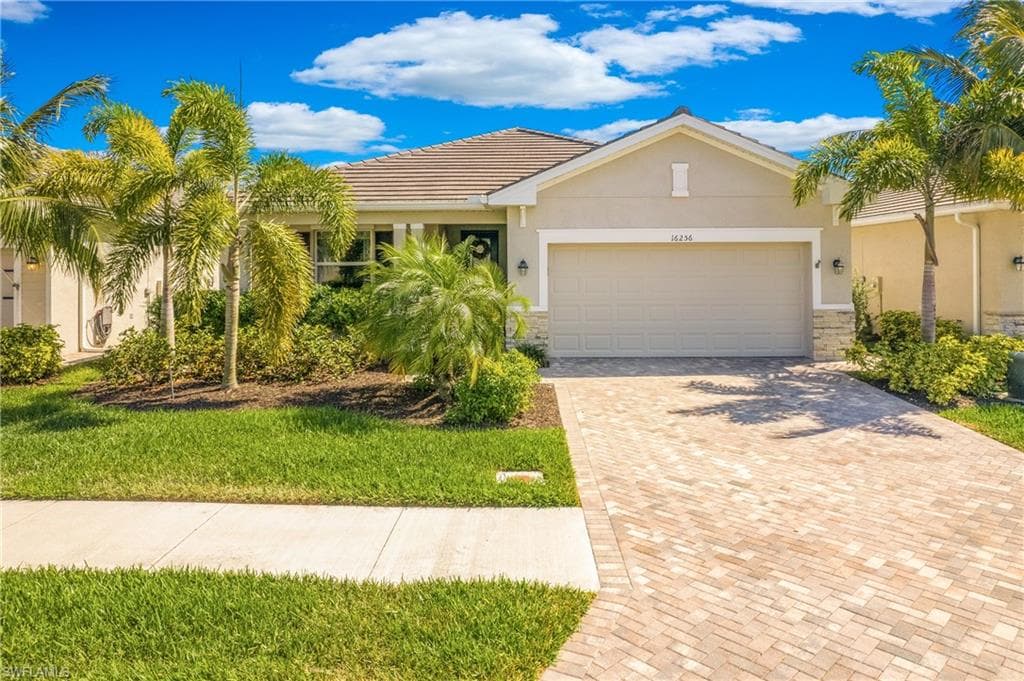 16256 Bonita Landing CIR BONITA SPRINGS, FL 34135