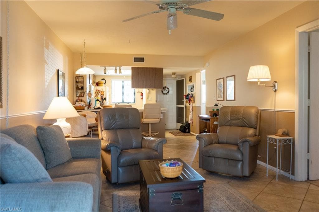 1240 Hall RD 501 NORTH FORT MYERS, FL 33903