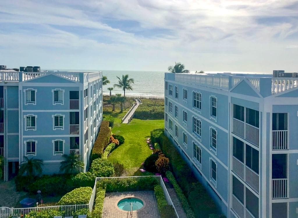 3145 W Gulf DR 305 SANIBEL, FL 33957