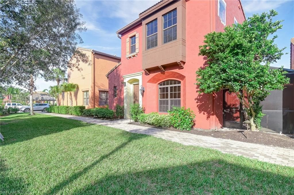 8856 Oliveria ST 9602 FORT MYERS, FL 33912