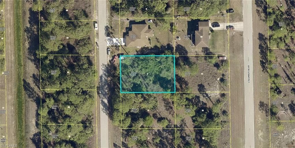 323 Lester AVE S LEHIGH ACRES, FL 33974