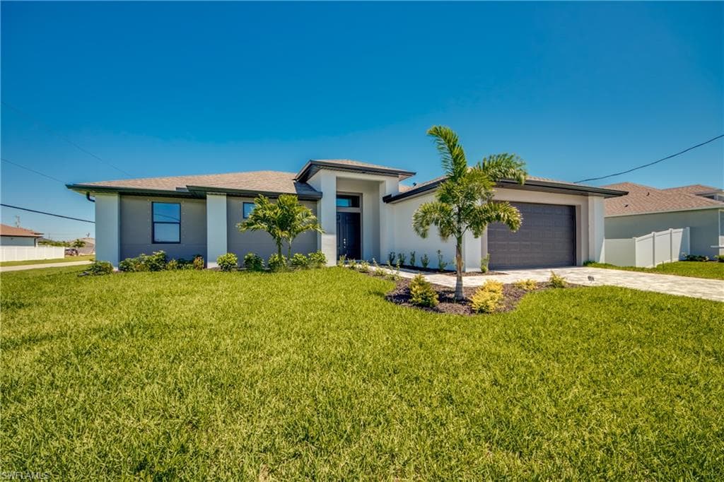 301 SW 25th PL CAPE CORAL, FL 33991