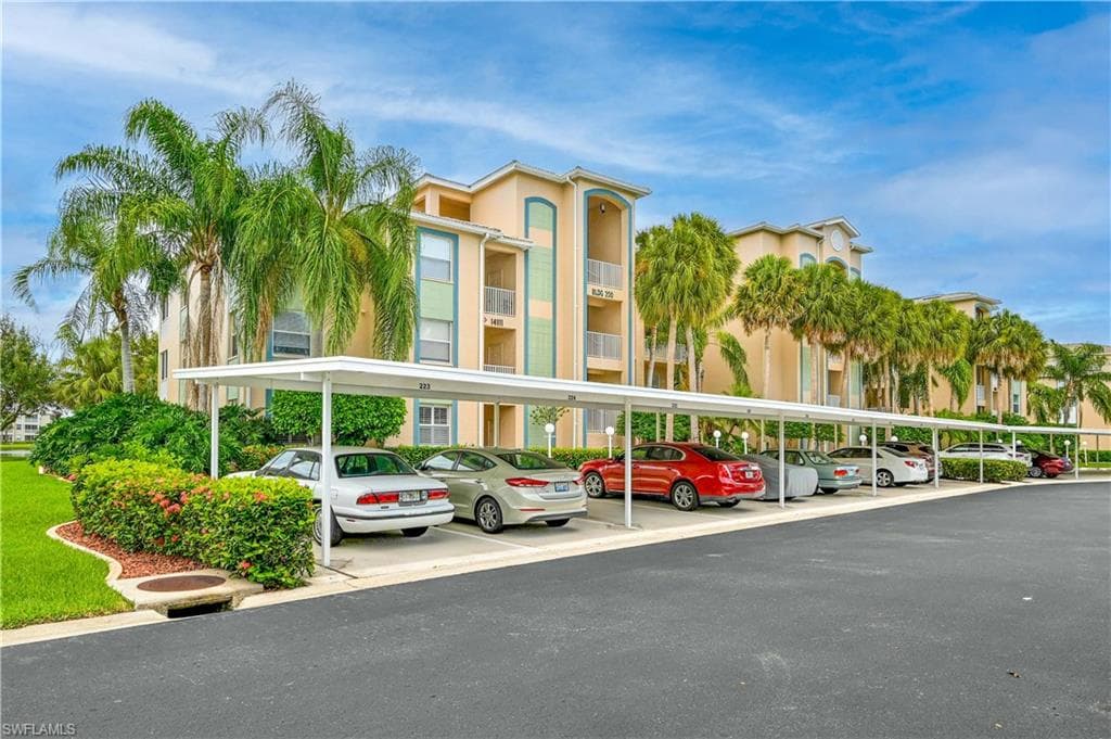 14111 Brant Point CIR 2102 FORT MYERS, FL 33919