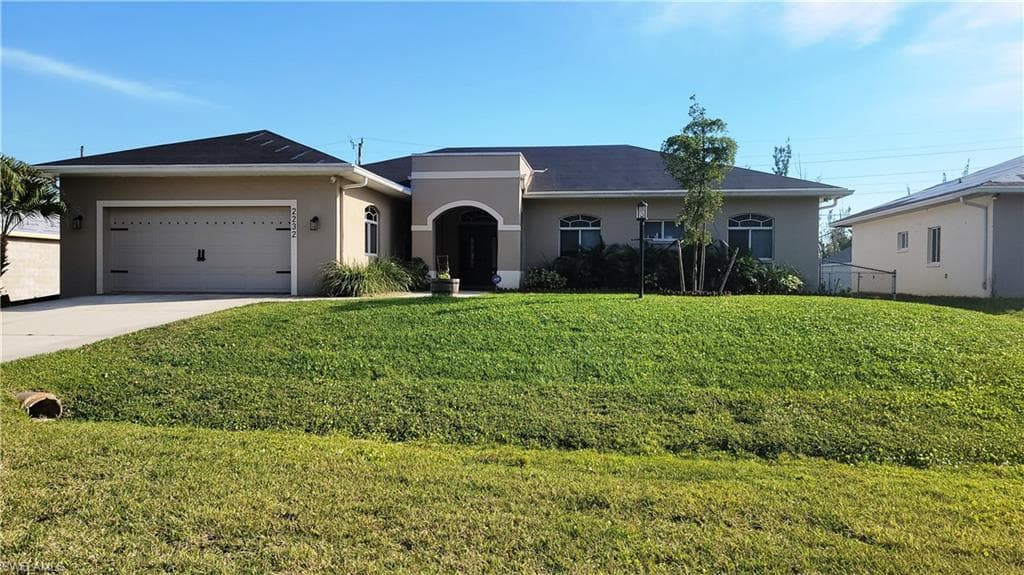 2232 SW 3rd TER CAPE CORAL, FL 33991
