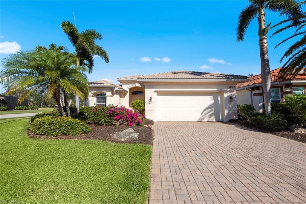 19924 Maddelena CIR ESTERO, FL 33967