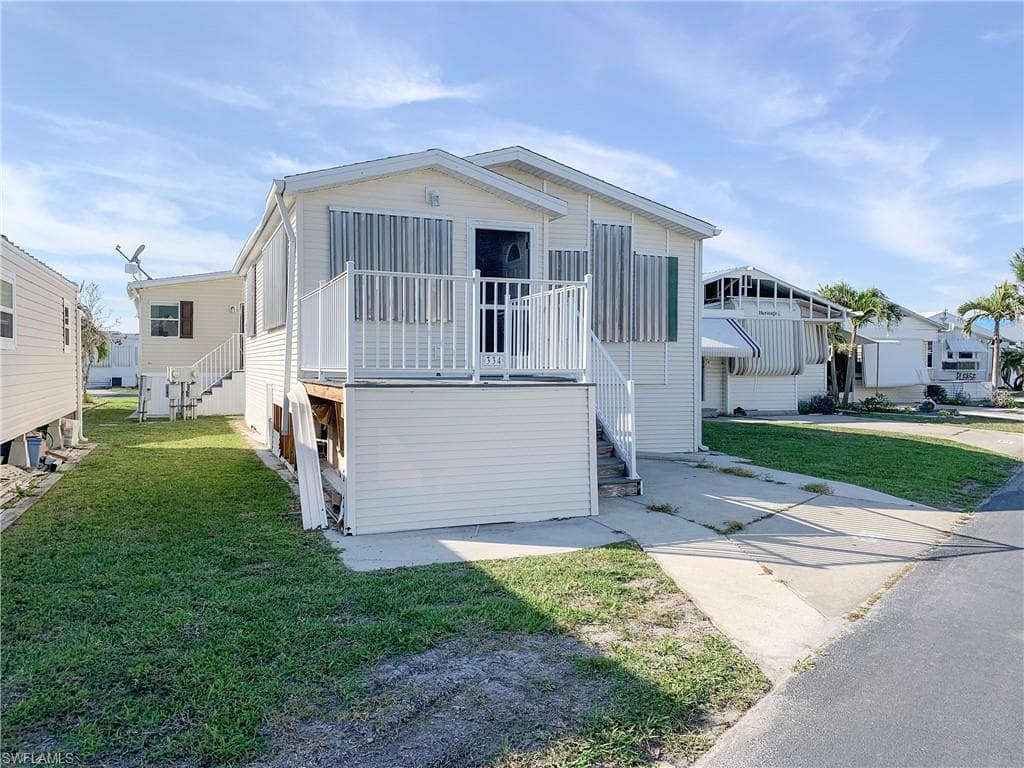 19681 Summerlin RD 334D FORT MYERS, FL 33908