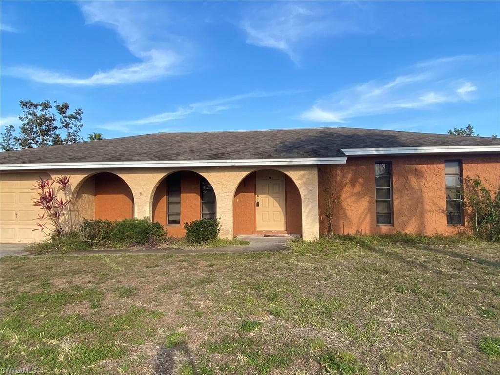278 Ground Dove CIR LEHIGH ACRES, FL 33936