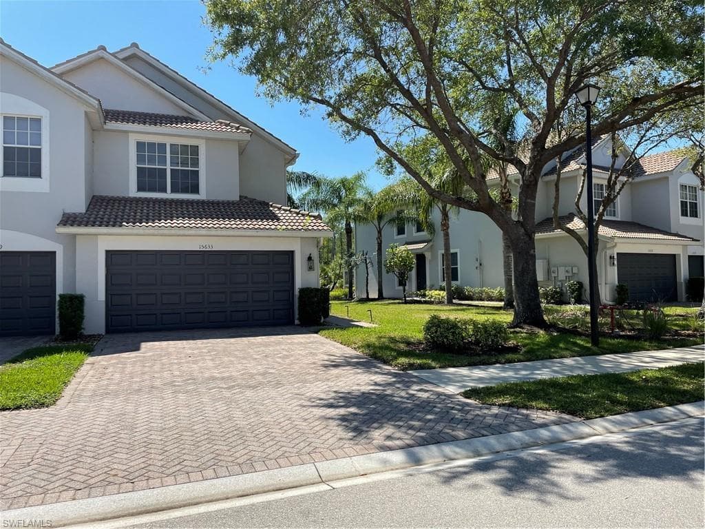 15633 Marcello CIR 133 NAPLES, FL 34110