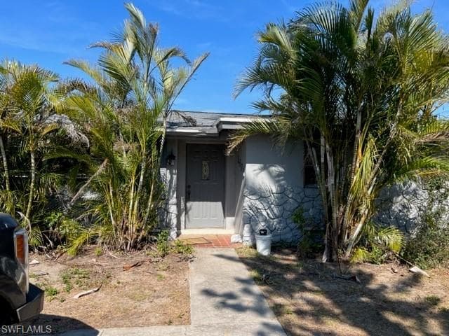 1691 N Hermitage RD FORT MYERS, FL 33919