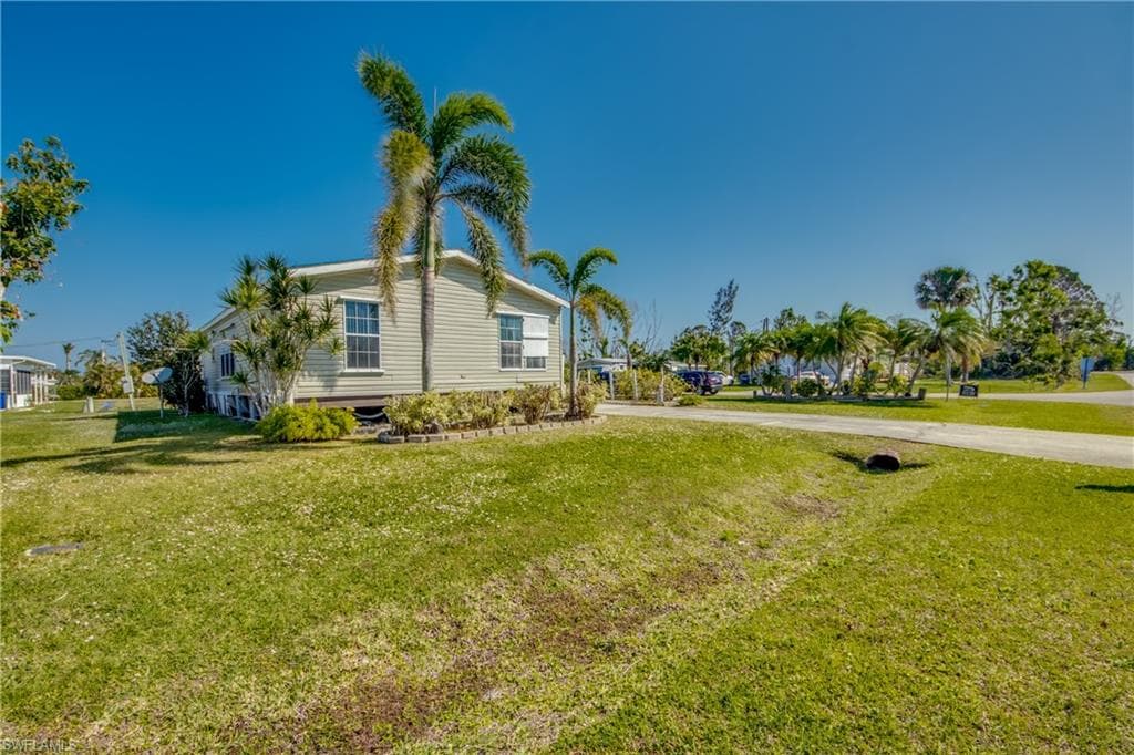 7602 Helen RD BOKEELIA, FL 33922