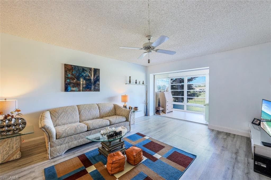 315 Saint Andrews BLVD A21 NAPLES, FL 34113