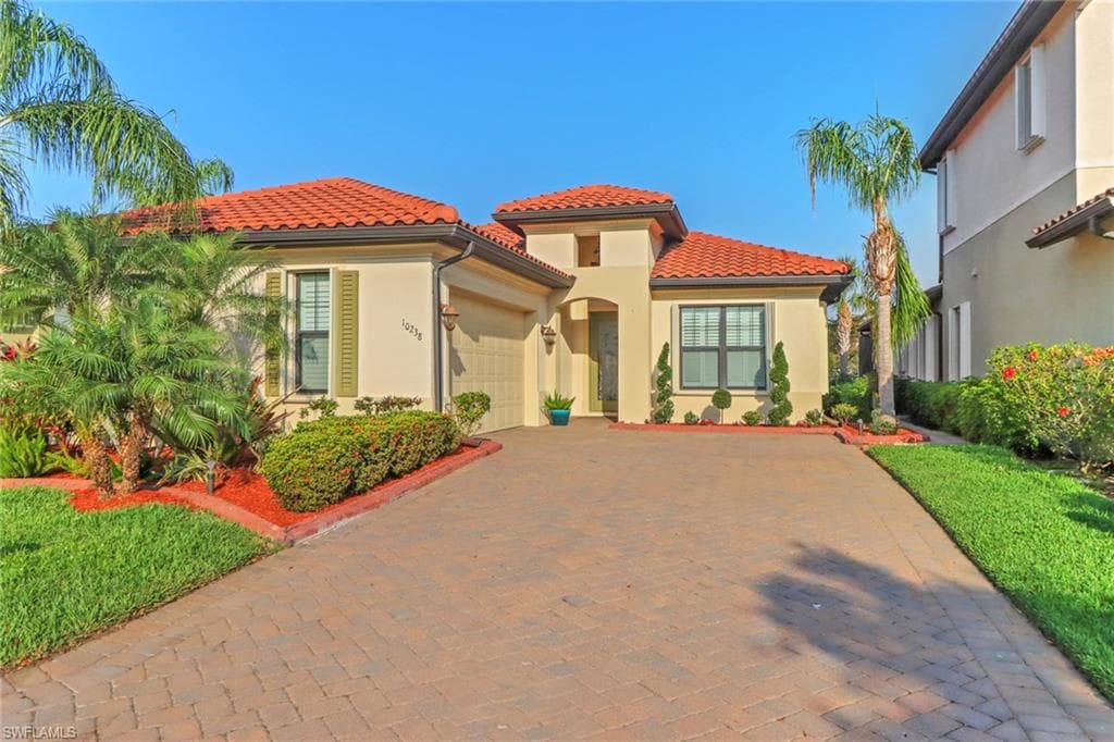 10238 Ashbrook CT FORT MYERS, FL 33913