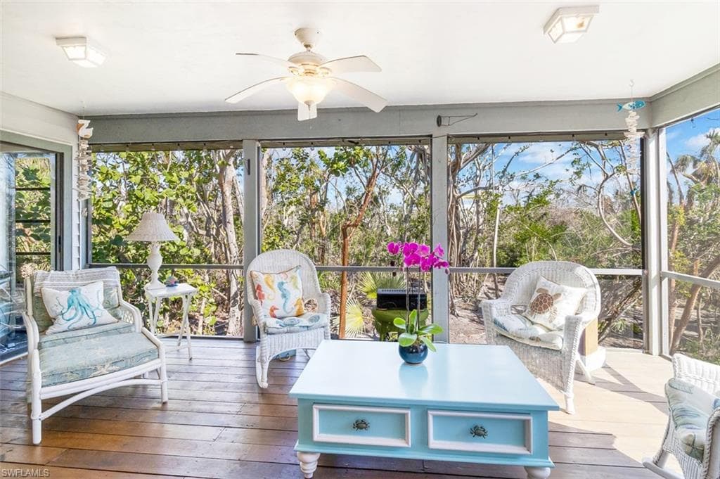 1198 Junonia ST SANIBEL, FL 33957