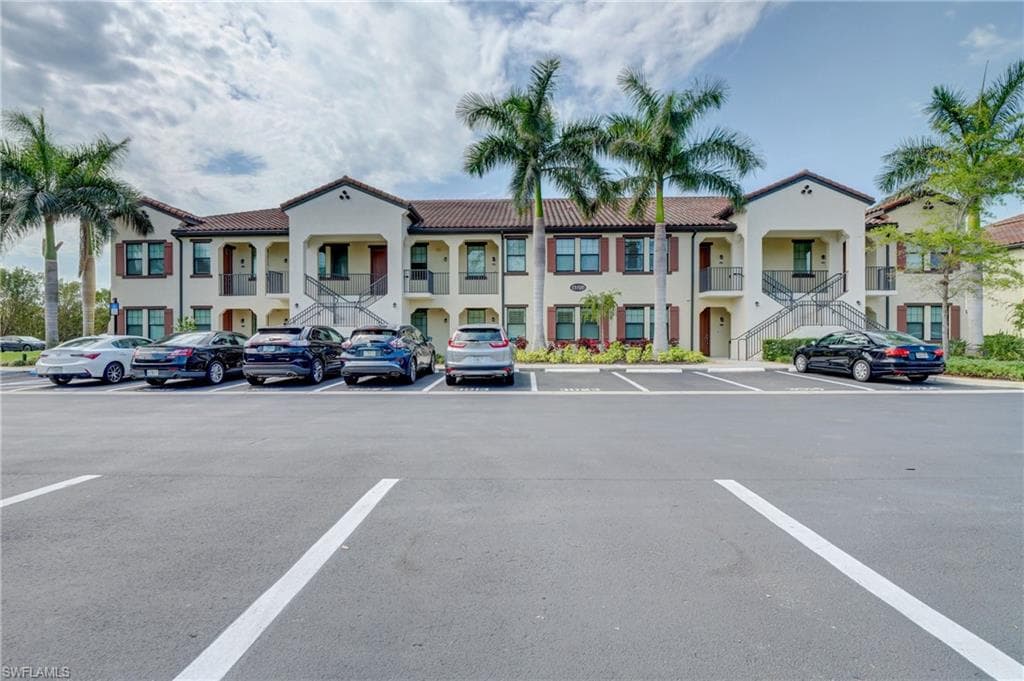 15126 Palmer Lake CIR 101 NAPLES, FL 34109