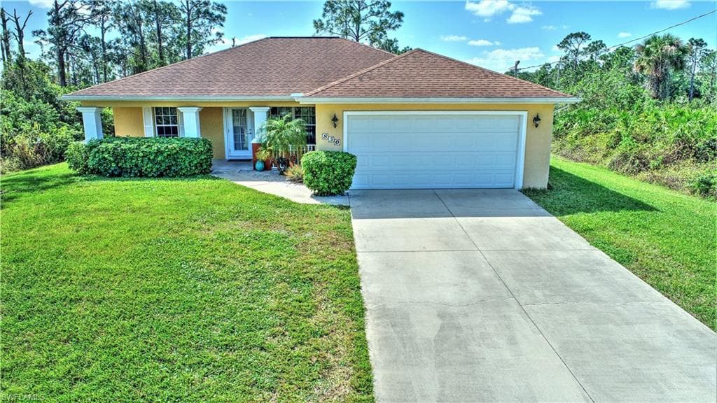 850 Runble ST E LEHIGH ACRES, FL 33974