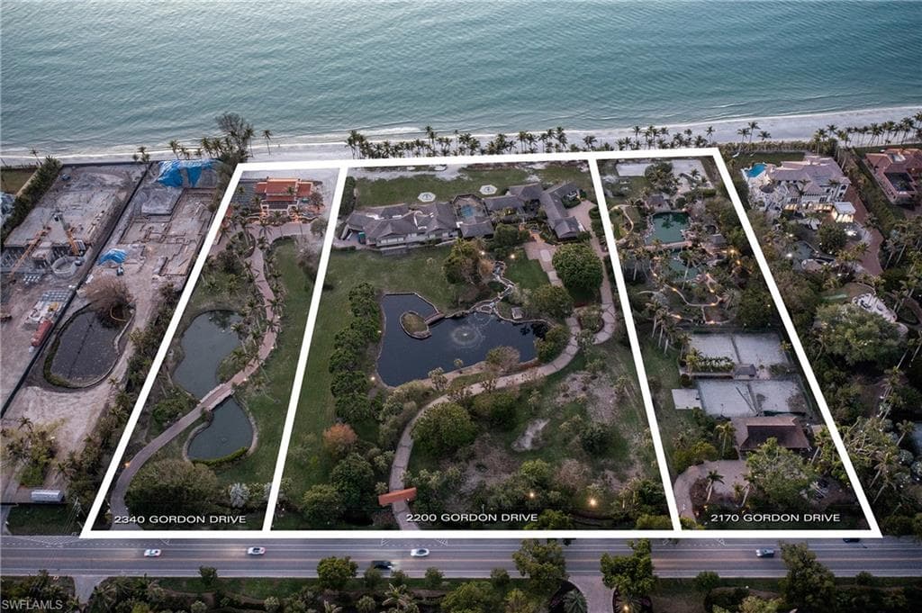 2200 Gordon DR NAPLES, FL 34102